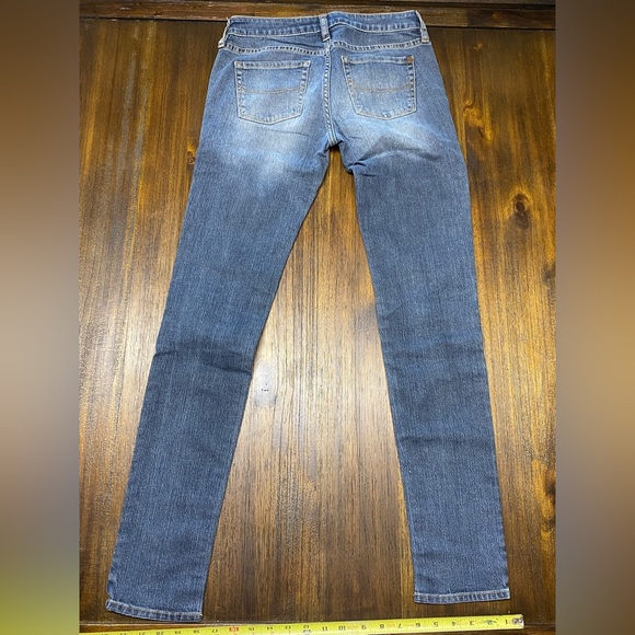 Bullhead Super Skinny Jeans - Picture 5 of 6
